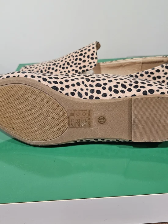 Leopard Print Loafers Size 7.5 BeigeBlack FauxPonyHair Pointed Toe Slip On Flats - Picture 5 of 7